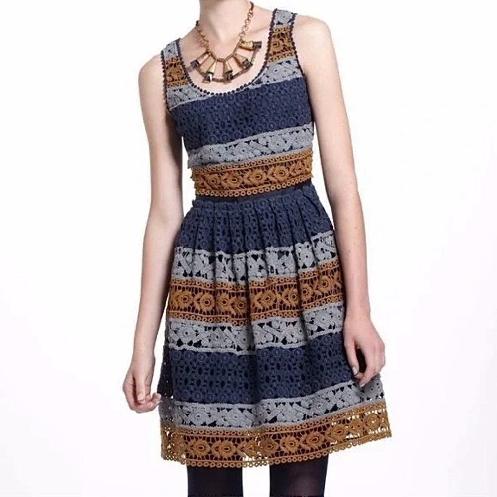Maeve Anthropologie Fit & Flare Crochet Striated Lace Dress Size 10 Navy Yellow